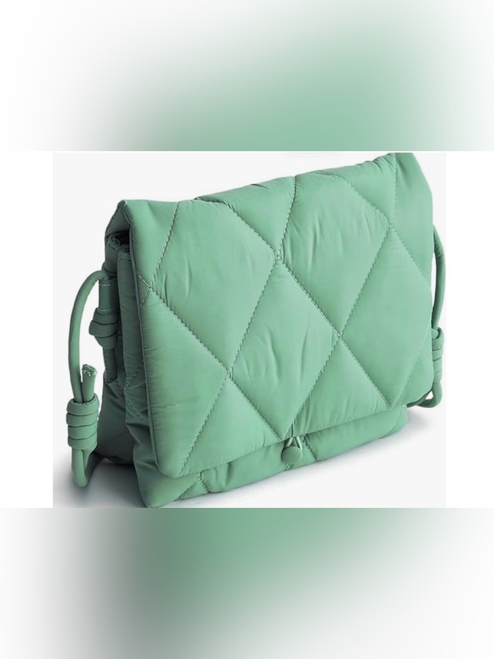 Vera Bradley Featherweight Baird Hipster
Crossbody